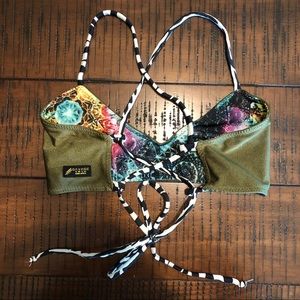 Savage Swim Lodi Reversible Bikini Top M